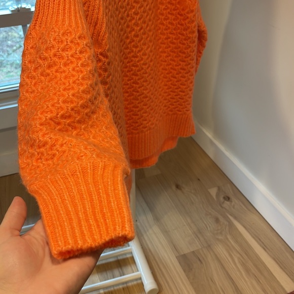 nwt- ANTHROPOLOGIE Bia Mock Neck Tunic Sweater Coral, MP - Picture 6 of 6